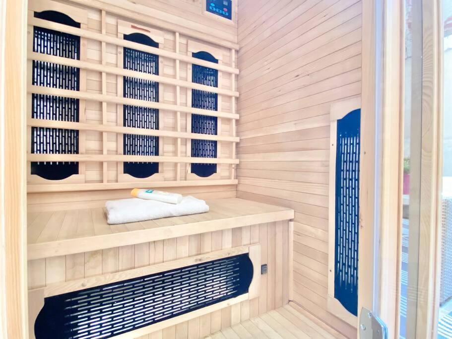 Stay Cool! Apartment With Sauna And Private Garden Boedapest Buitenkant foto